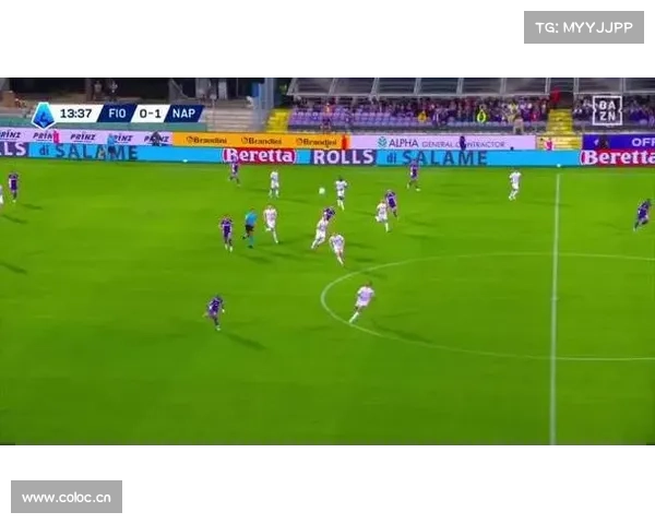 曼联旧将霍伊伦爆发连场进球助球队登顶曼联或为放人失策懊悔